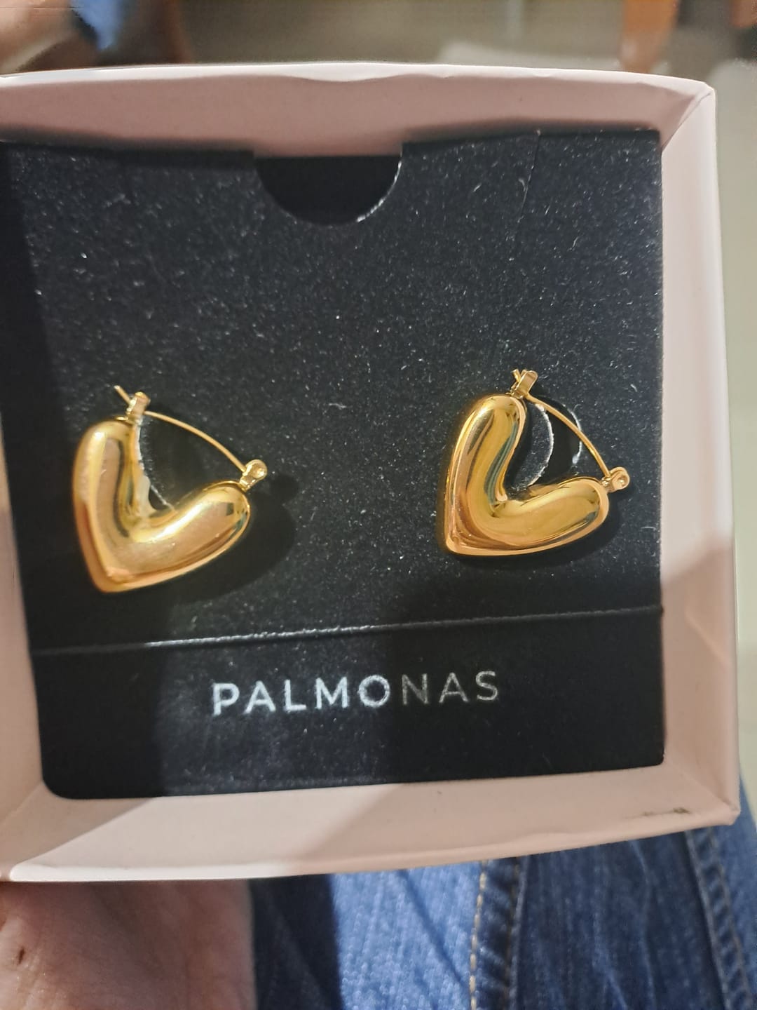 Customer photo review of Golden Heart Love Hoops