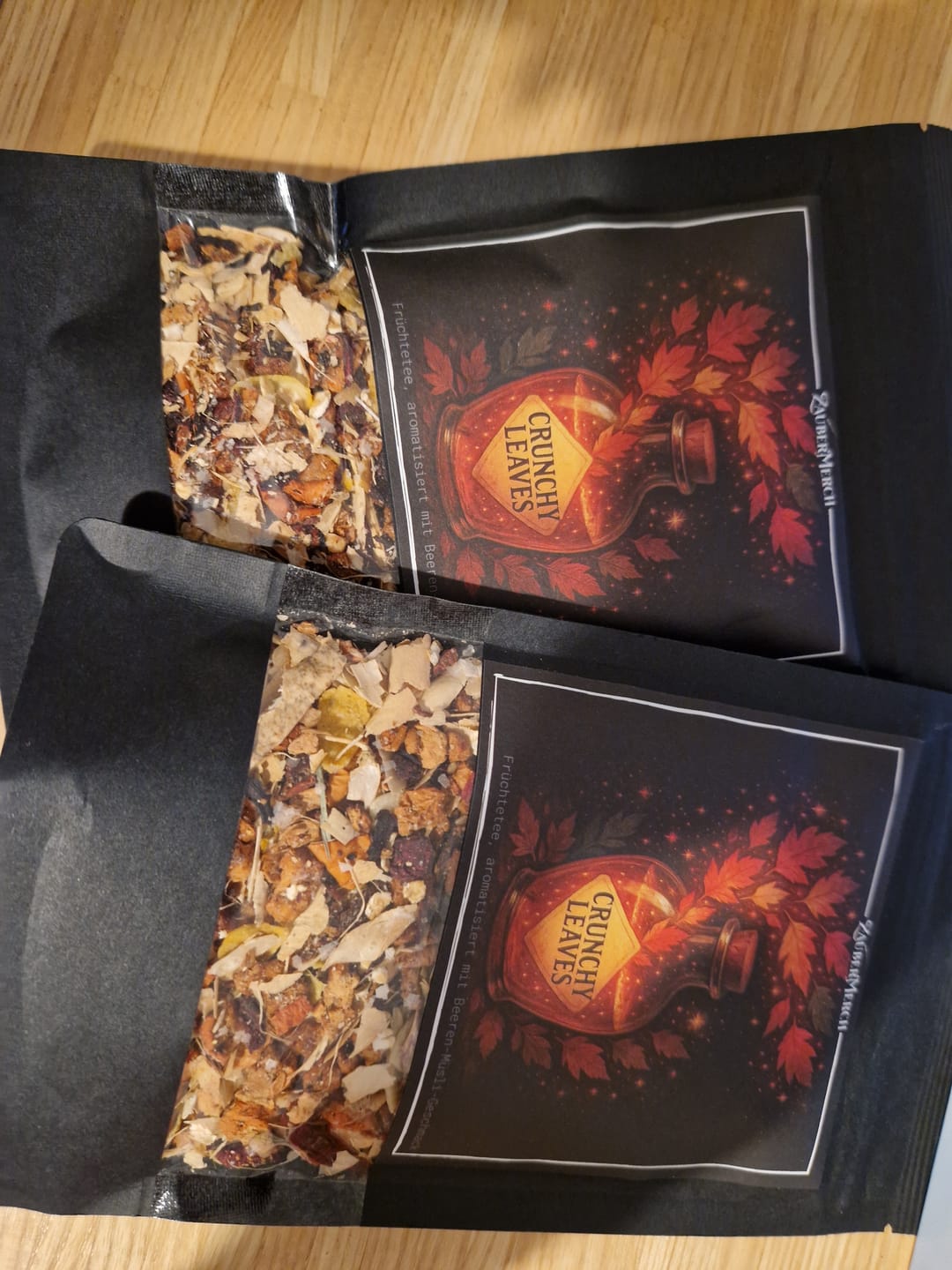 Customer photo review of Crunchy Leaves – Früchtetee mit Beeren-Müsli-Geschmack | Limitierter Herbst Tee