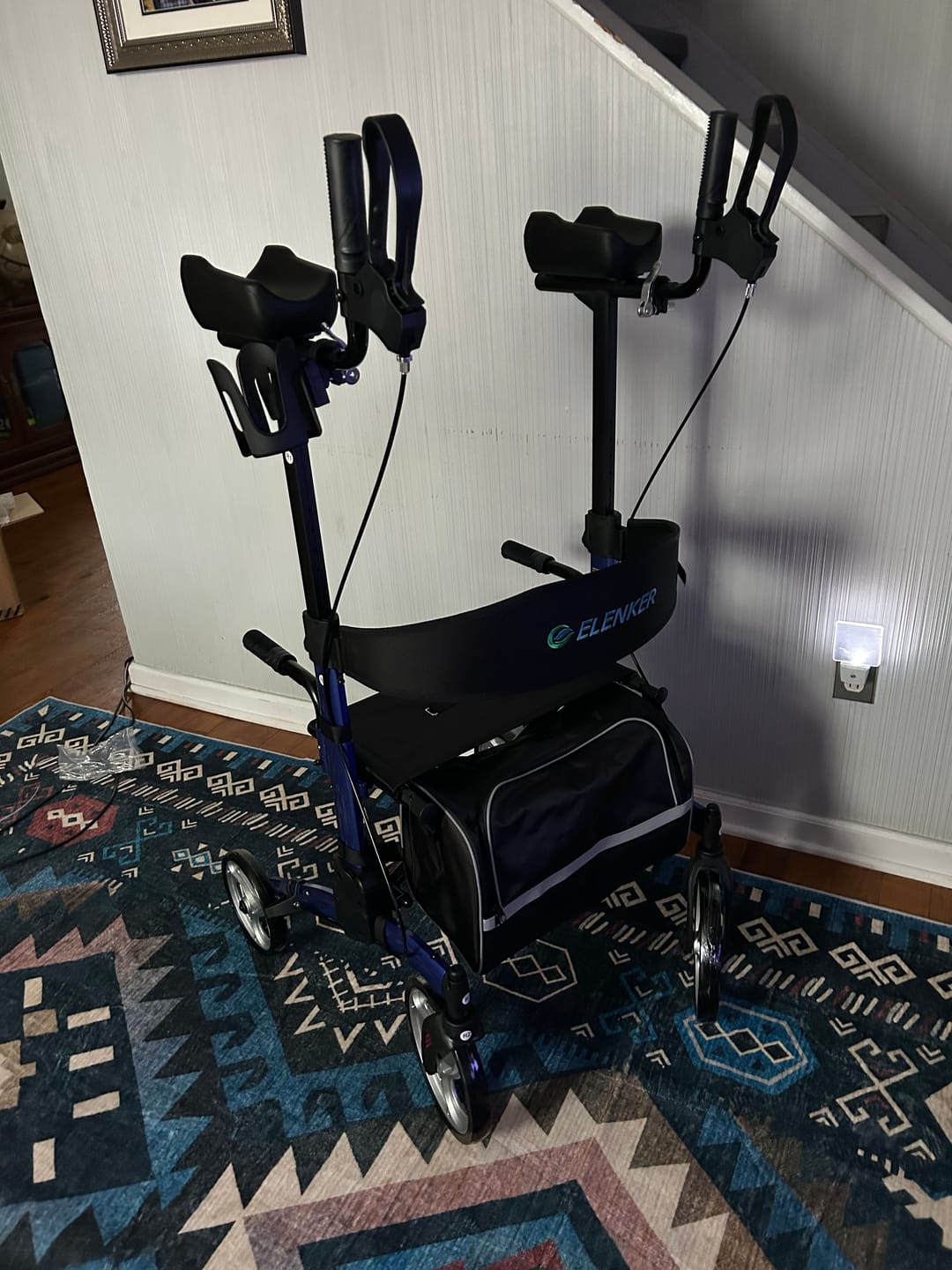 Customer photo review of HFK-9240 Dual-Brake Upright walker 10" wheels