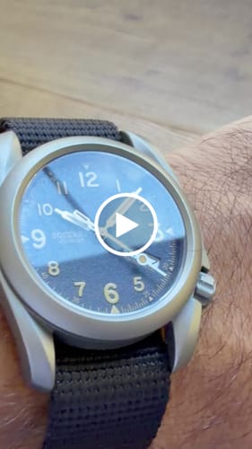 Customer video review of VOYAGER - 100M Waterproof Titanium Automatic Field Watch | Volcanic Gray-Day,Date