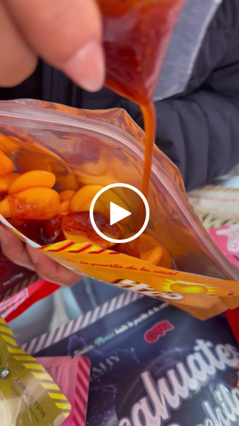 Customer video review of Rellenitos
