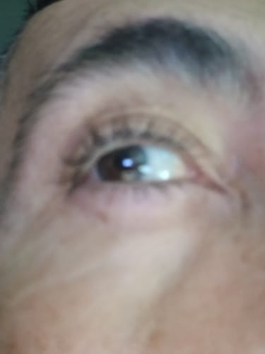 Customer photo review of Suero para pestañas y cejas
