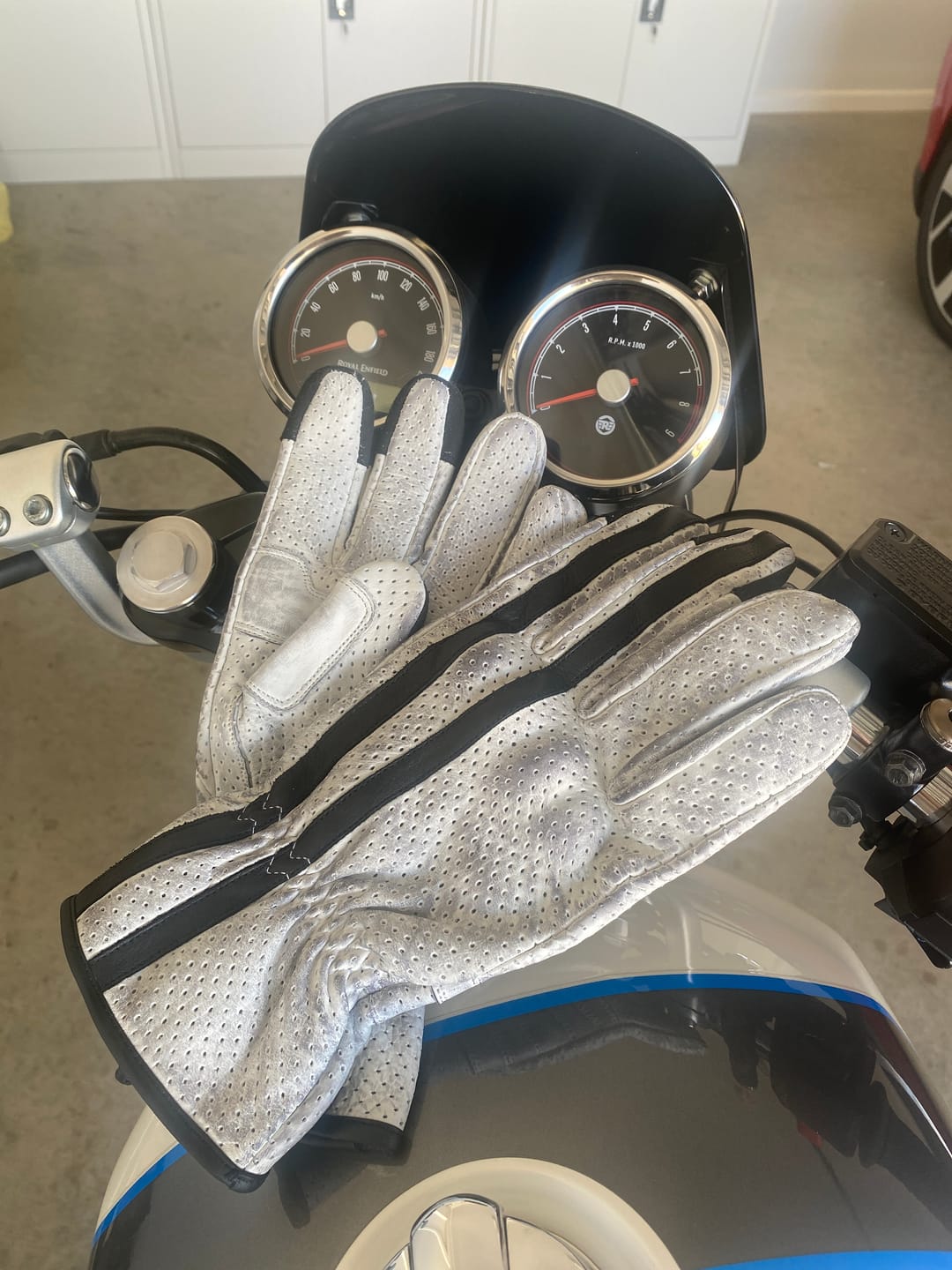 Customer photo review of 'Racer' Gloves | Retro Motorbike Gauntlet Gloves | Perforated White Leather