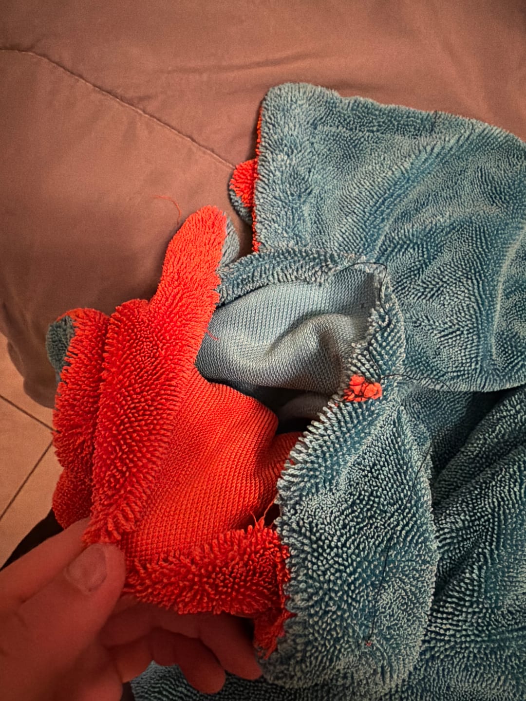 Customer photo review of Dual Color Drying Towel 1200GSM 36x28"