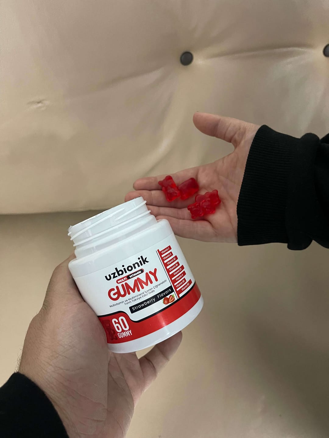 Customer photo review of Uzbionik™ Gelişim Destekleyici Multivitamin Gummy