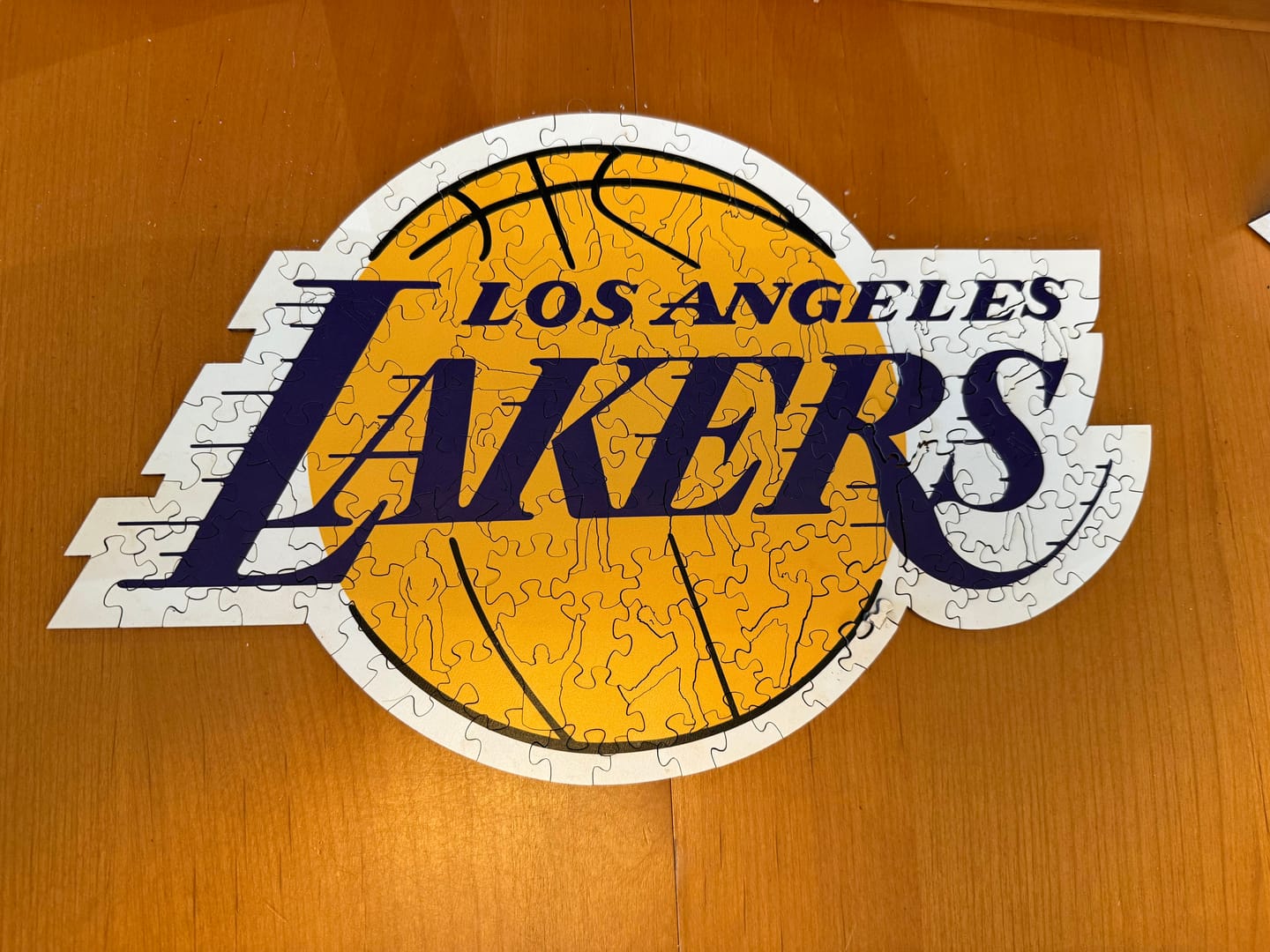 Customer photo review of Los Angeles Lakers™ - Wooden Puzzle