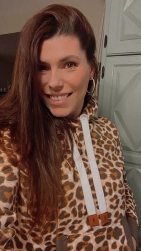 Customer photo review of Reese Hoodie in Chop/Chip