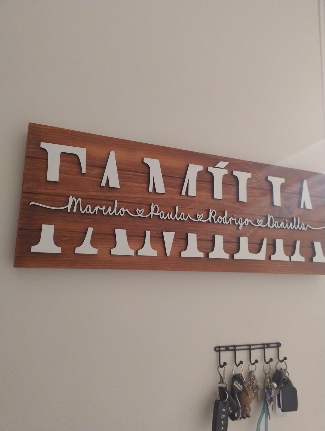 Customer photo review of Placa da Família Personalizada