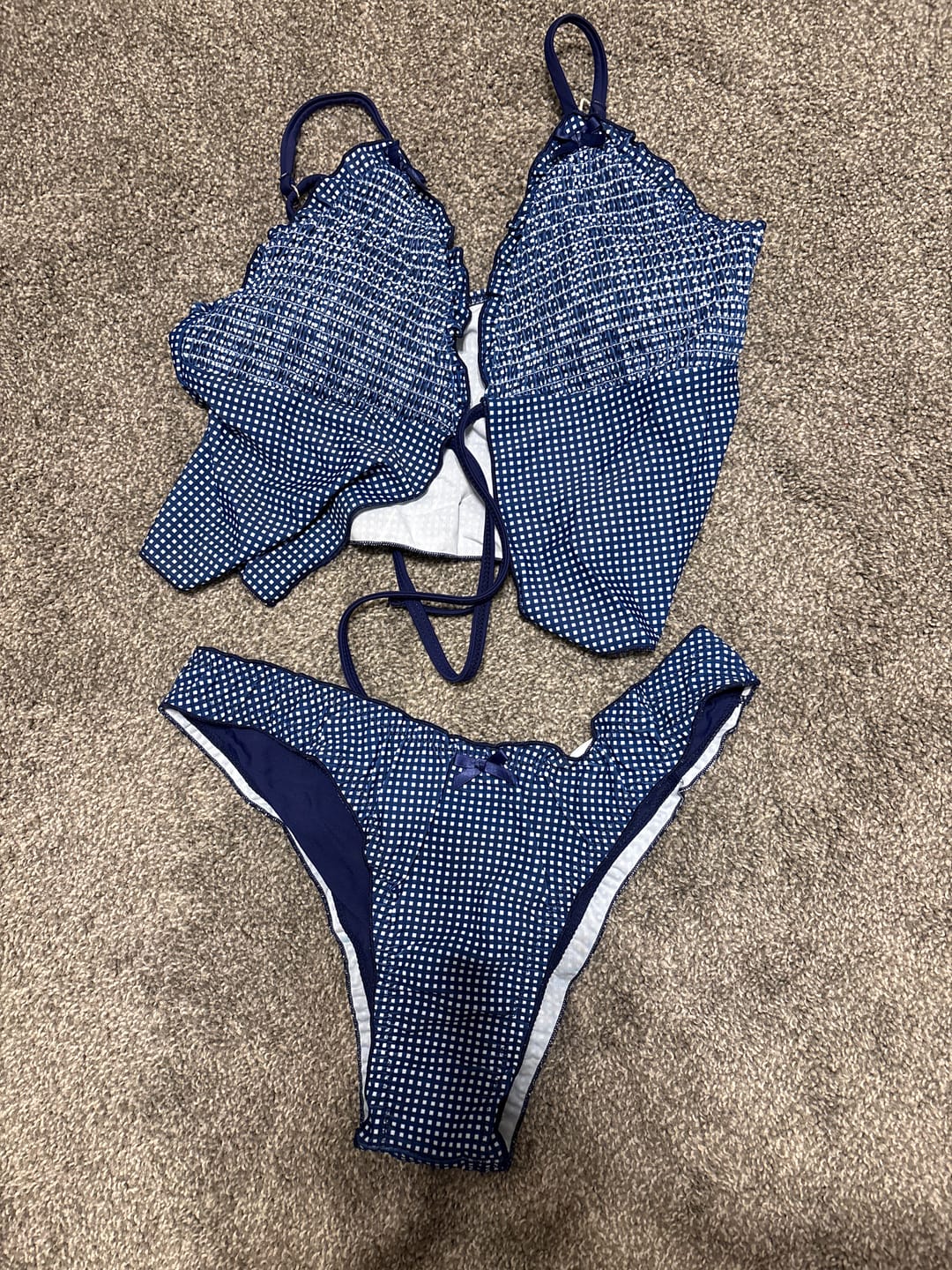 Customer photo review of Seamolly Vintage Gingham Bowknot Decor Smocked Ruffles Tie Front Tankini Set