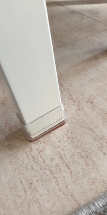 Customer photo review of SolProtect | Embouts et patins de chaise pour protéger vos sols
