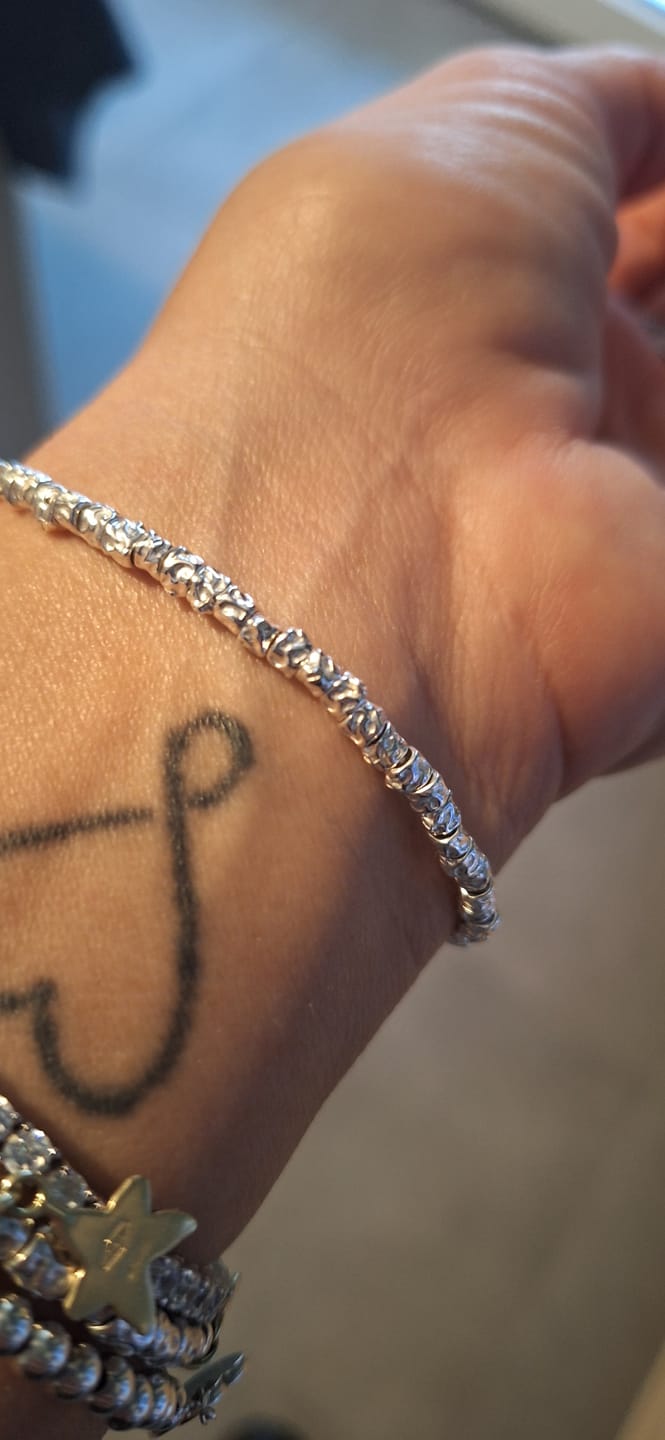 Customer photo review of CREA IL TUO BRACCIALE GRANELLI - charms rosa