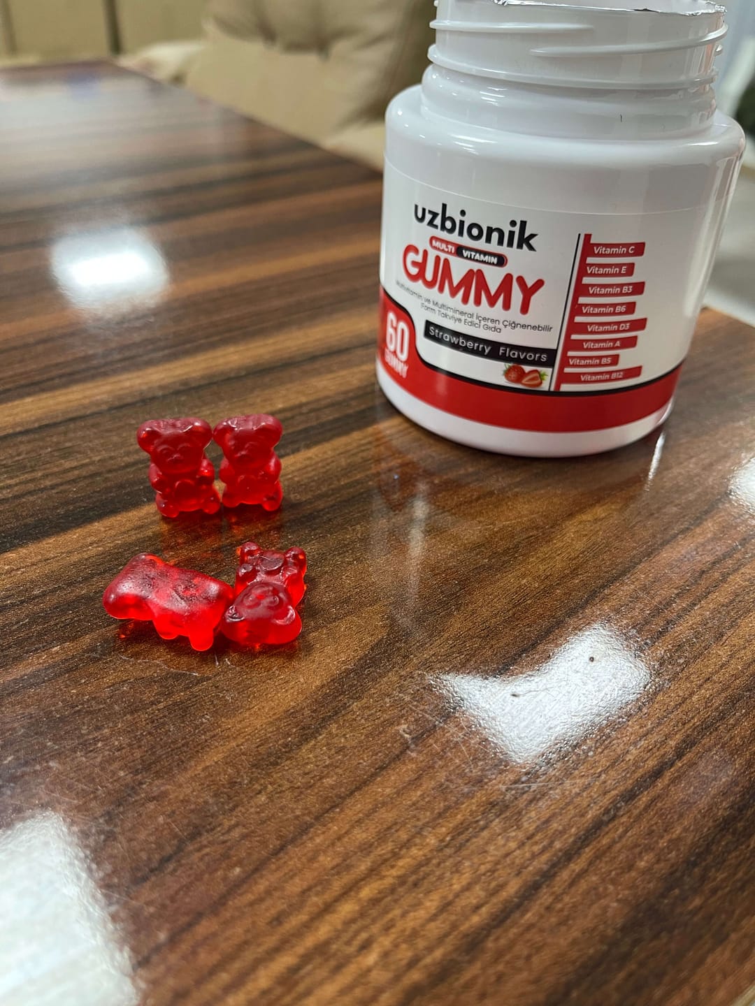 Customer photo review of Uzbionik™ Gelişim Destekleyici Multivitamin Gummy