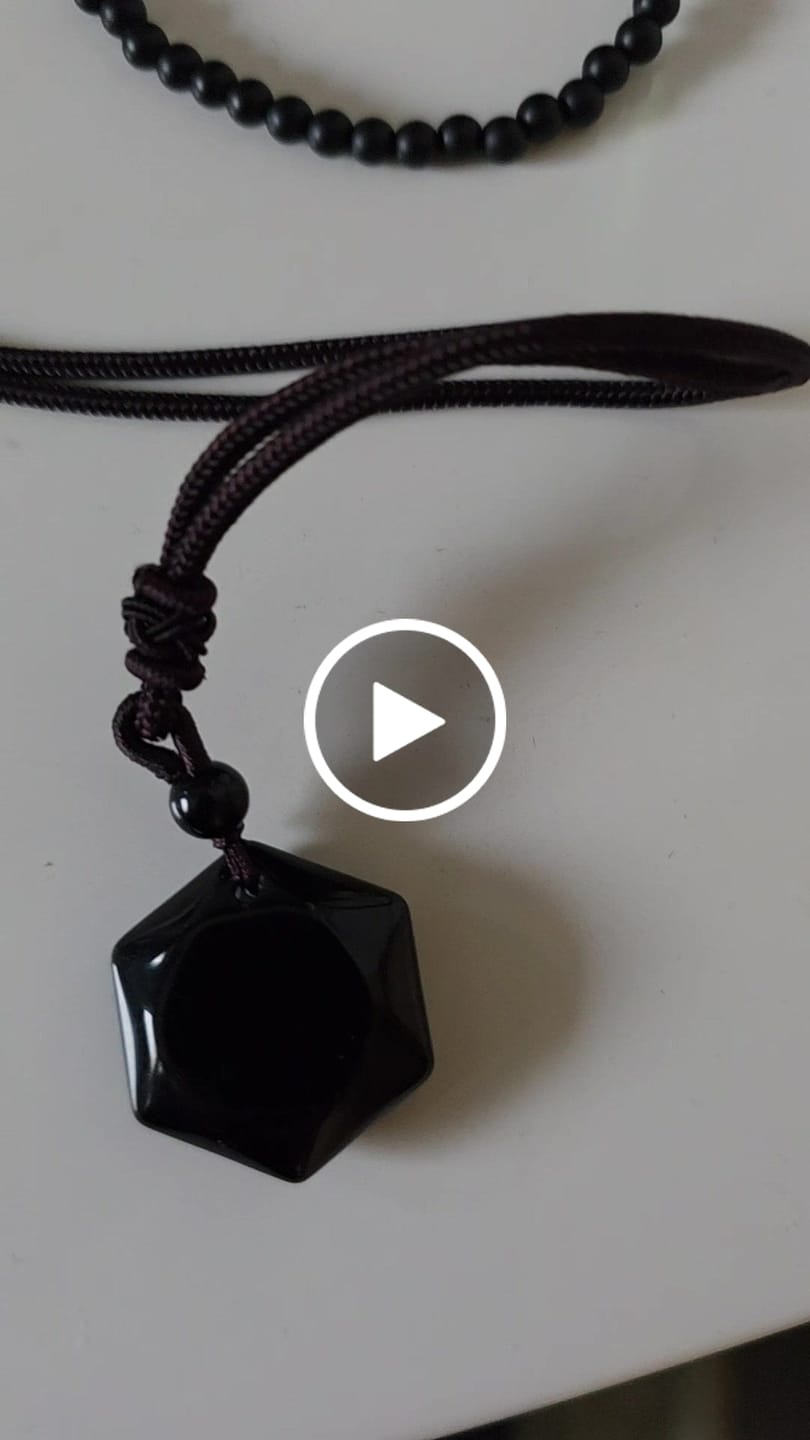Customer video review of Obsidian Anti-Negativität Set