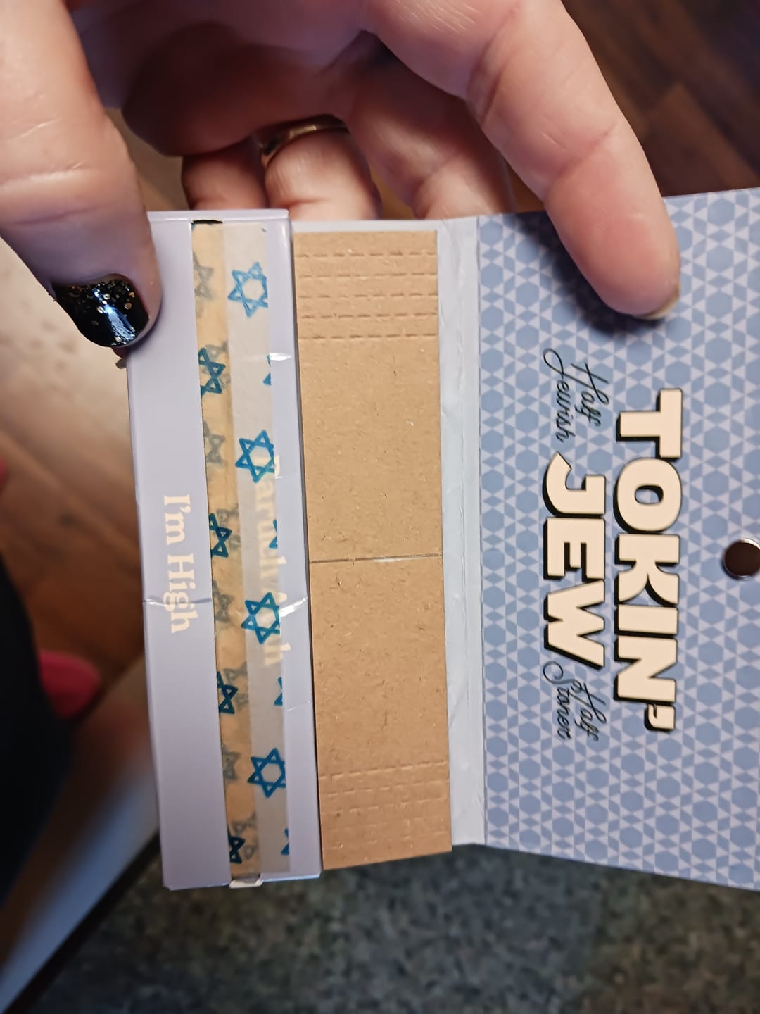 Customer photo review of Free Rolling Papers