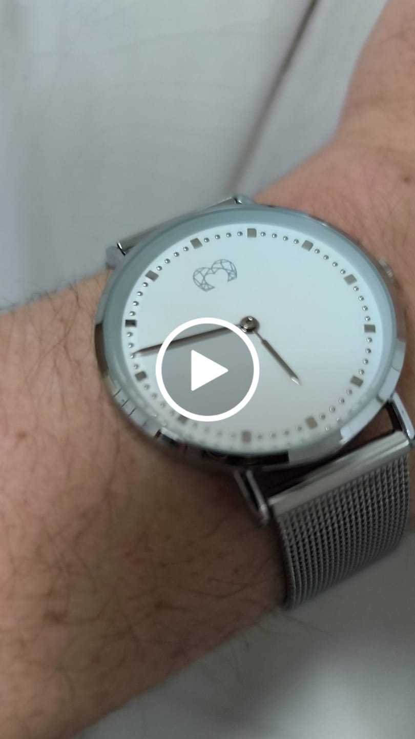 Customer video review of Reloj Juliet ~ SilverWhite