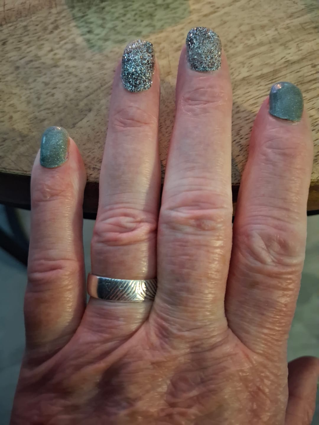 Customer photo review of Diamond Night Dipping Powder