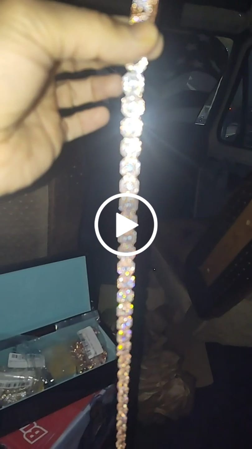 Customer video review of 10mm Moissanite Clustered Tennis Chain - Rose Gold - 925 Silver - D Colour - VVS1