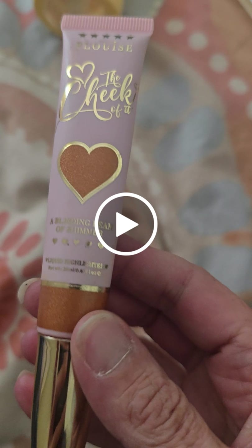 Customer video review of P.Louise Cheek Of It Liquid Highlighter