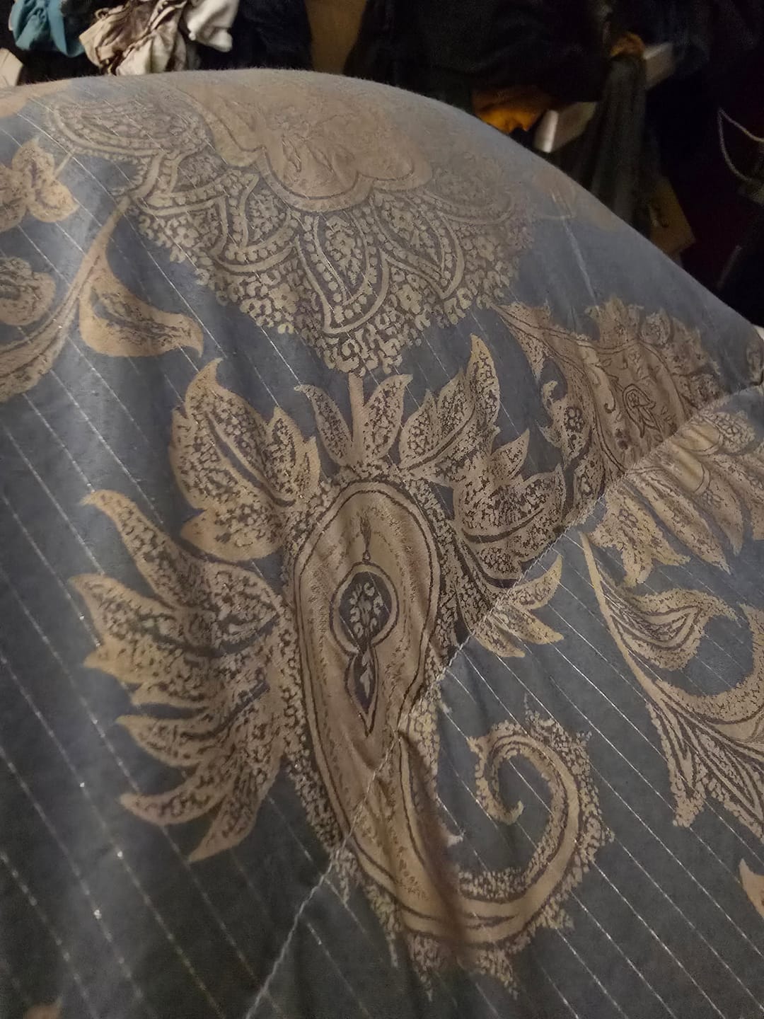 Customer photo review of Deluxe Silk Goose Down Comforter