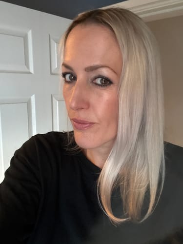 Customer photo review of Face Framing Layers / Clip In Extensions / Human Hair / 14 inches / 15 grams