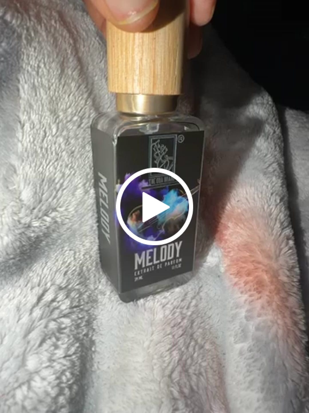 Customer video review of Melody