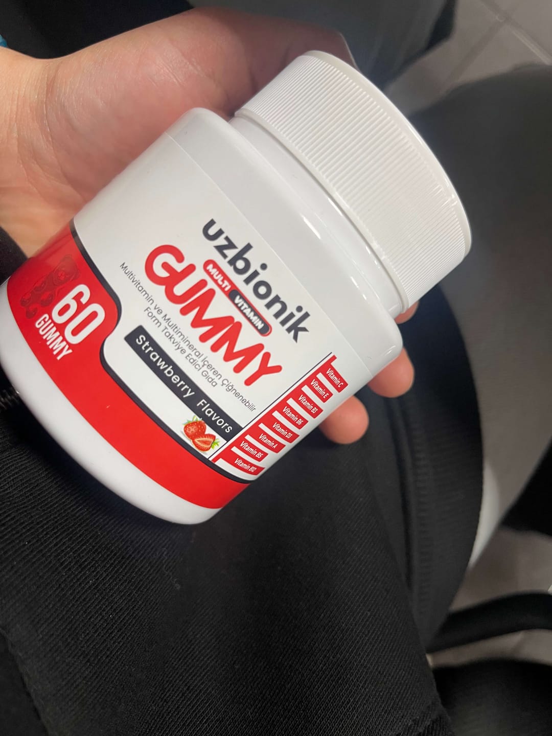 Customer photo review of Uzbionik™ Gelişim Destekleyici Multivitamin Gummy