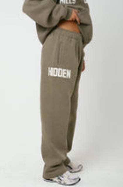 Customer photo review of GATED COMMUNITY STRAIGHT LEG SWEATPANTS SAGE