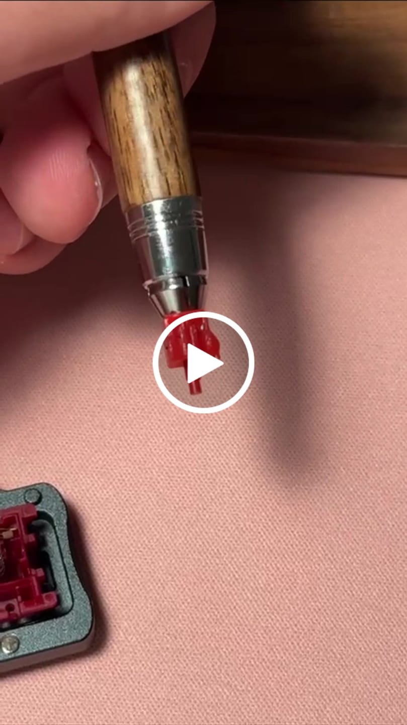Customer video review of GATERON X SILIWORKS TYPE R TACTILE SWITCH FACTORY LUBED (10PCS)