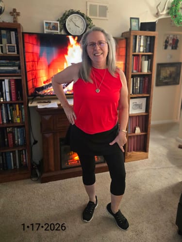 Customer photo review of 15" Summit Skirted Leggings w/Pockets