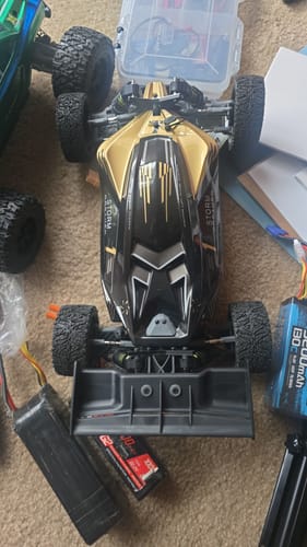 Customer photo review of Rlaarlo Storm Breaker 1/10 Carbon Fiber Brushless RTR 4WD Buggy | SBK10