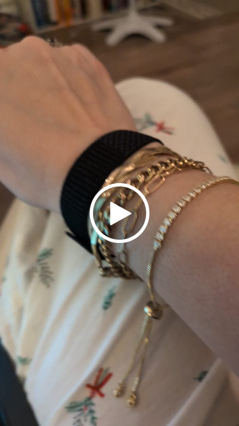Customer video review of Melly Adjustable Tennis Bracelet (Bundle)