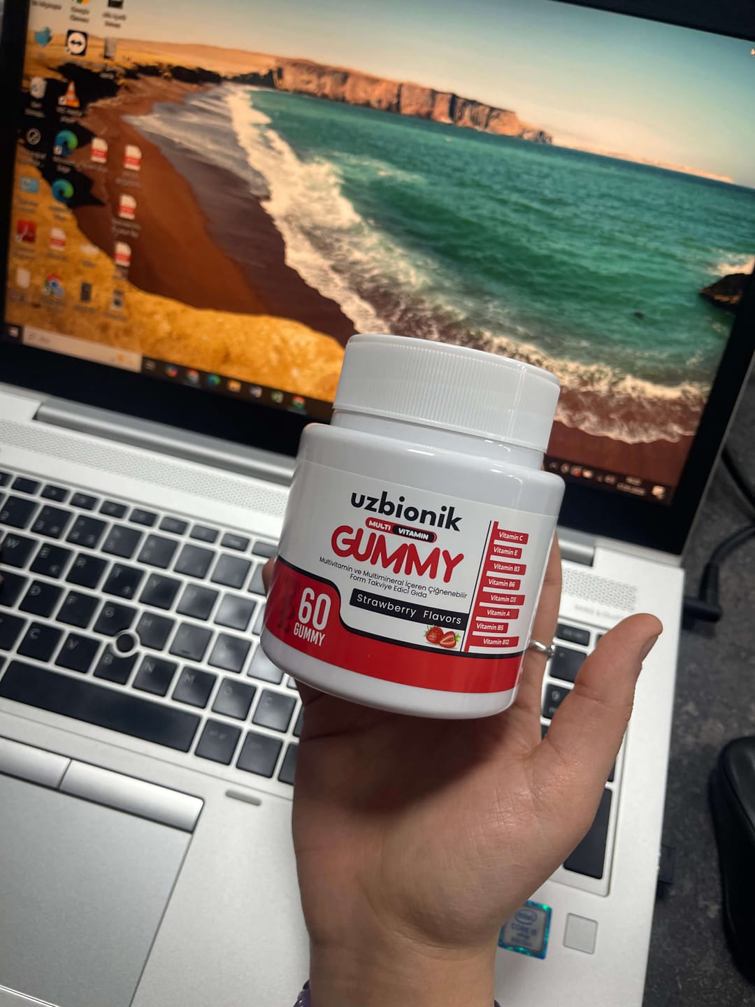 Customer photo review of Uzbionik™ Gelişim Destekleyici Multivitamin Gummy