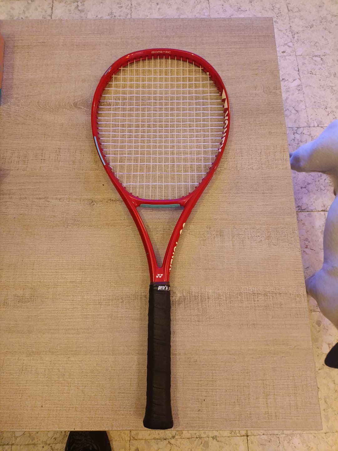 Customer photo review of (PRÉCOMMANDE) RAQUETTE YONEX VCORE 98 Ruby Red (305gr)