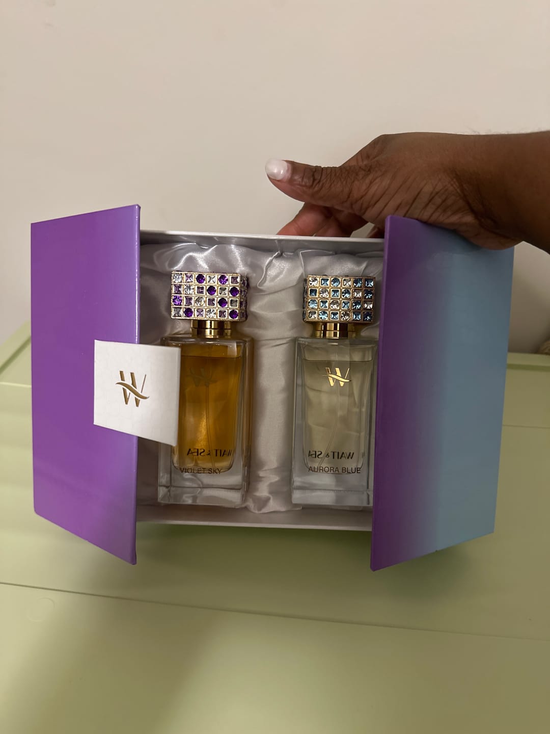 Customer photo review of 2 PIECE GIFT BOX SET - Day & Evening Perfume Collection