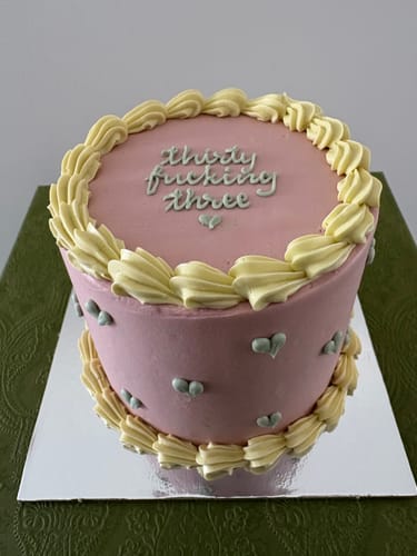 Customer photo review of aroha mini cake