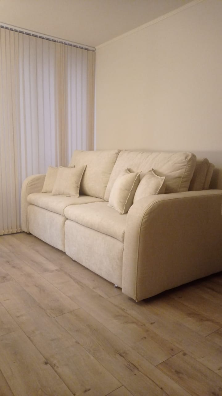 Customer photo review of Sofá cama Toscana
