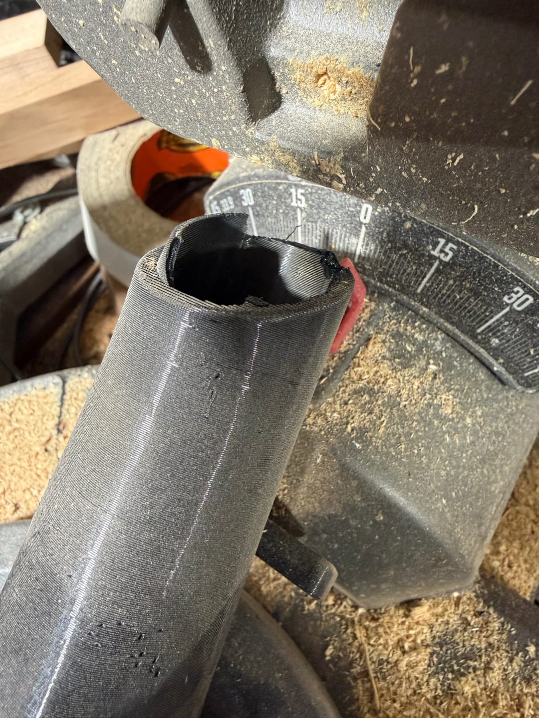 Customer photo review of Skil Miter Saw Dust Collection Chute (Fits MS6305-00)