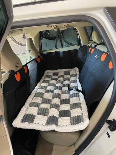 Customer photo review of RuffRover 2.0™ - Hard Bottom Dog Car Seat Protector + (FREE Dog Bed)