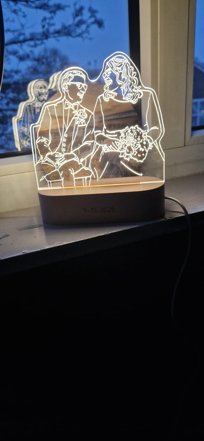 Customer photo review of De Lampiece Lamp
