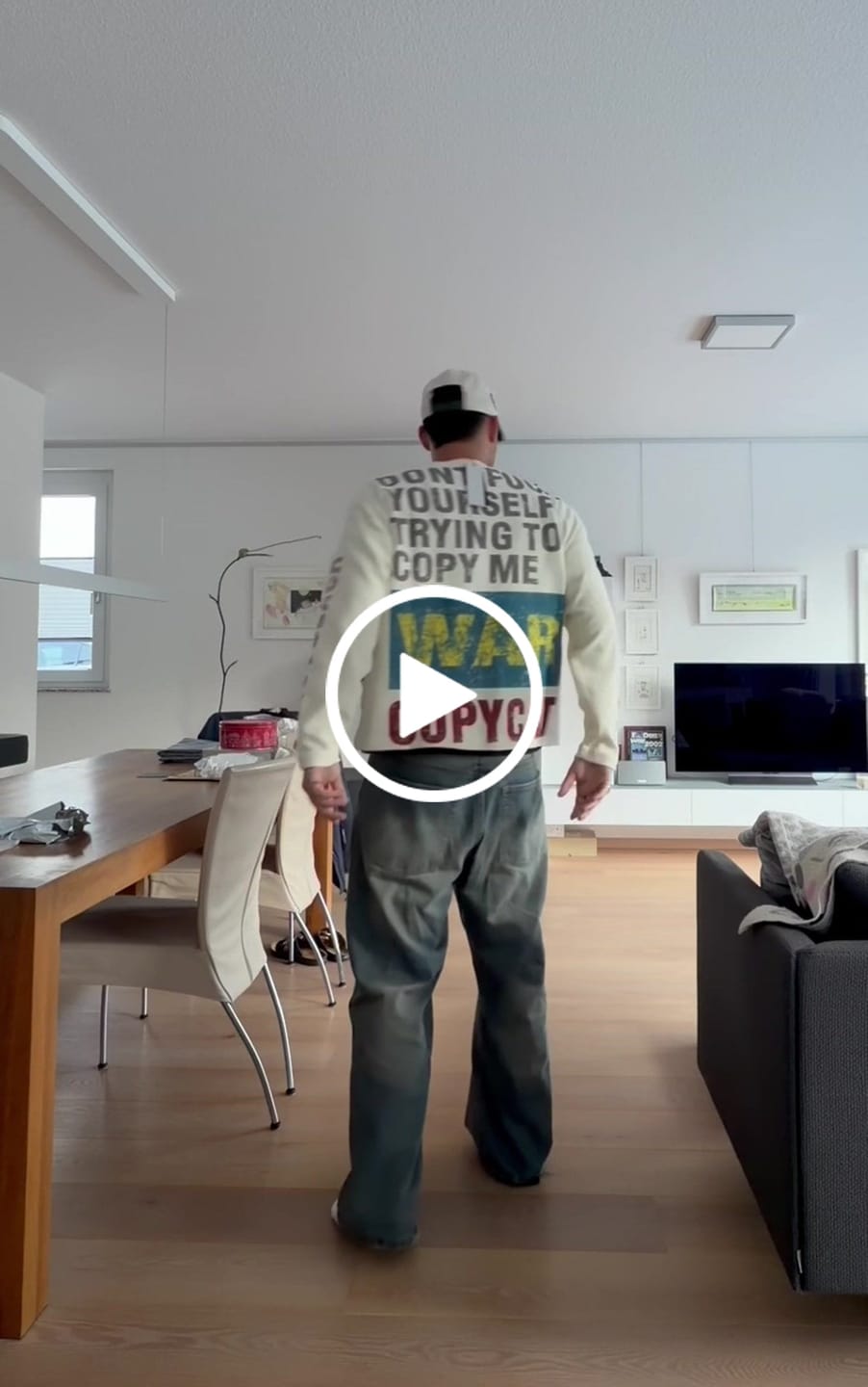 Customer video review of Omirad “COPYCAT WAR” Heavy Waffle Long Sleeve