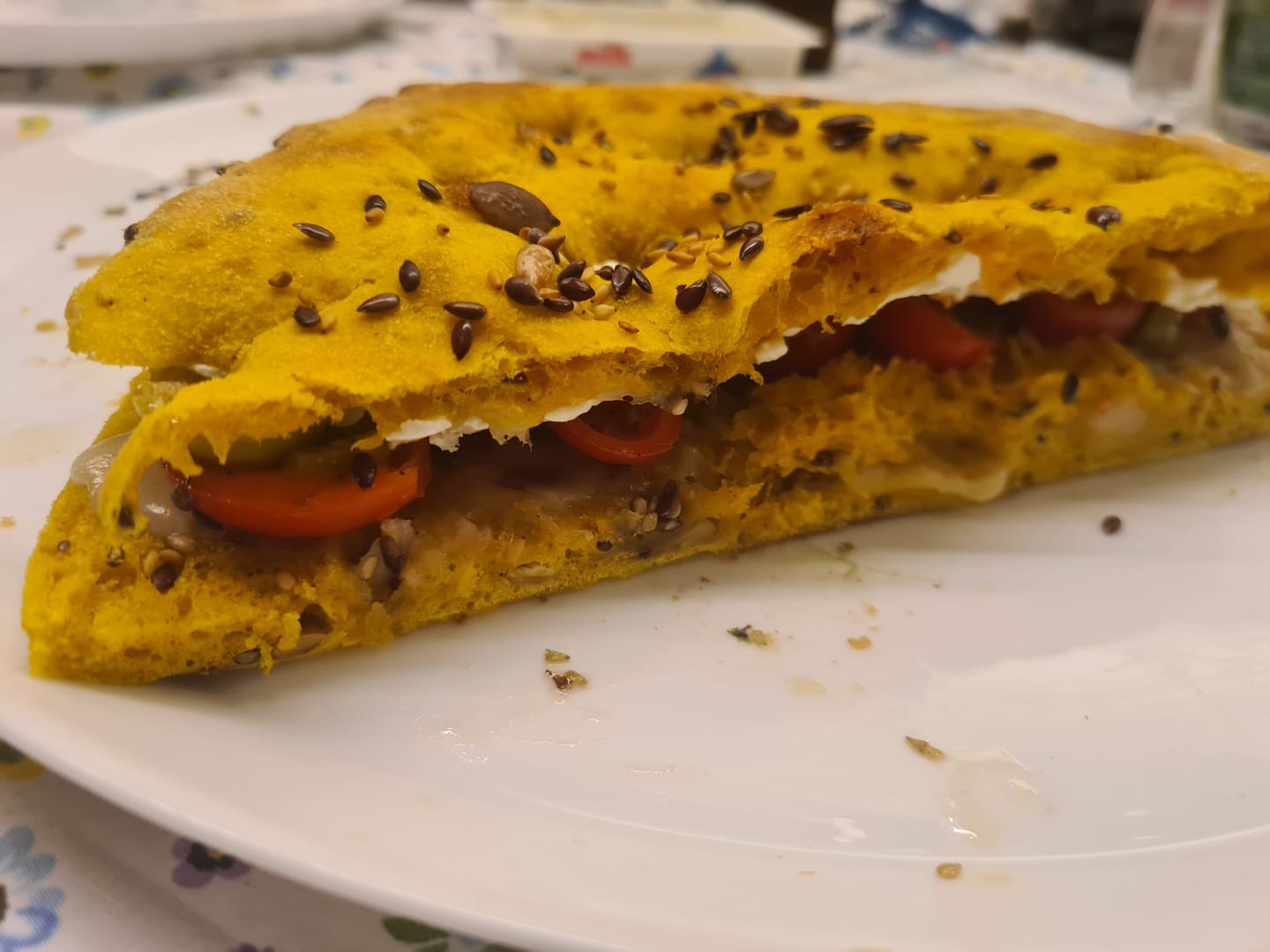 Customer photo review of Focaccia alla Curcuma con Semi Misti
