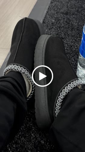 Customer video review of Tazz Slippers