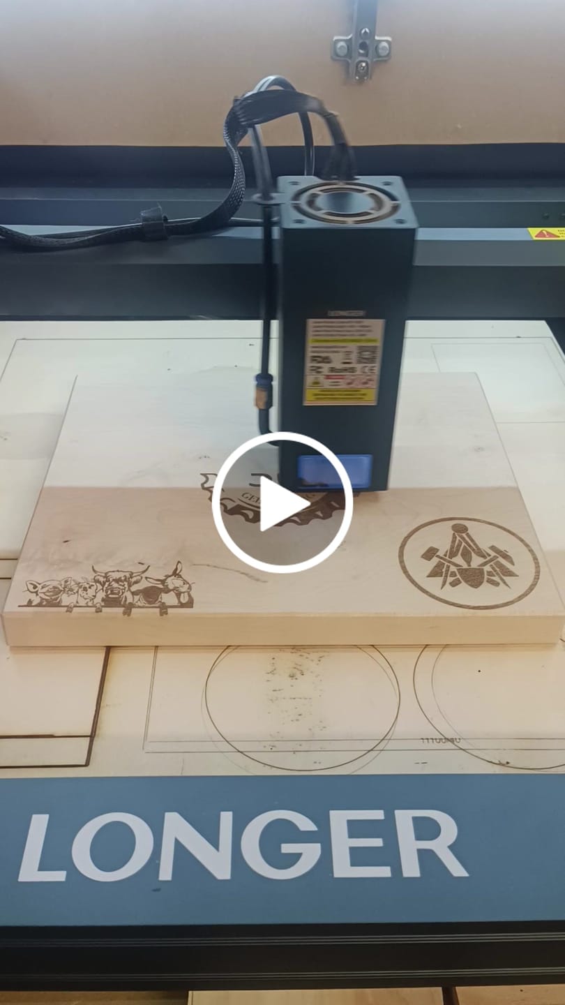 Customer video review of Longer B1 30W/40W Laser Engraving Machine
