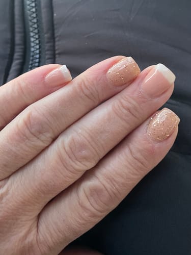 Customer photo review of D1330 Mocha Mousse Dip Powder