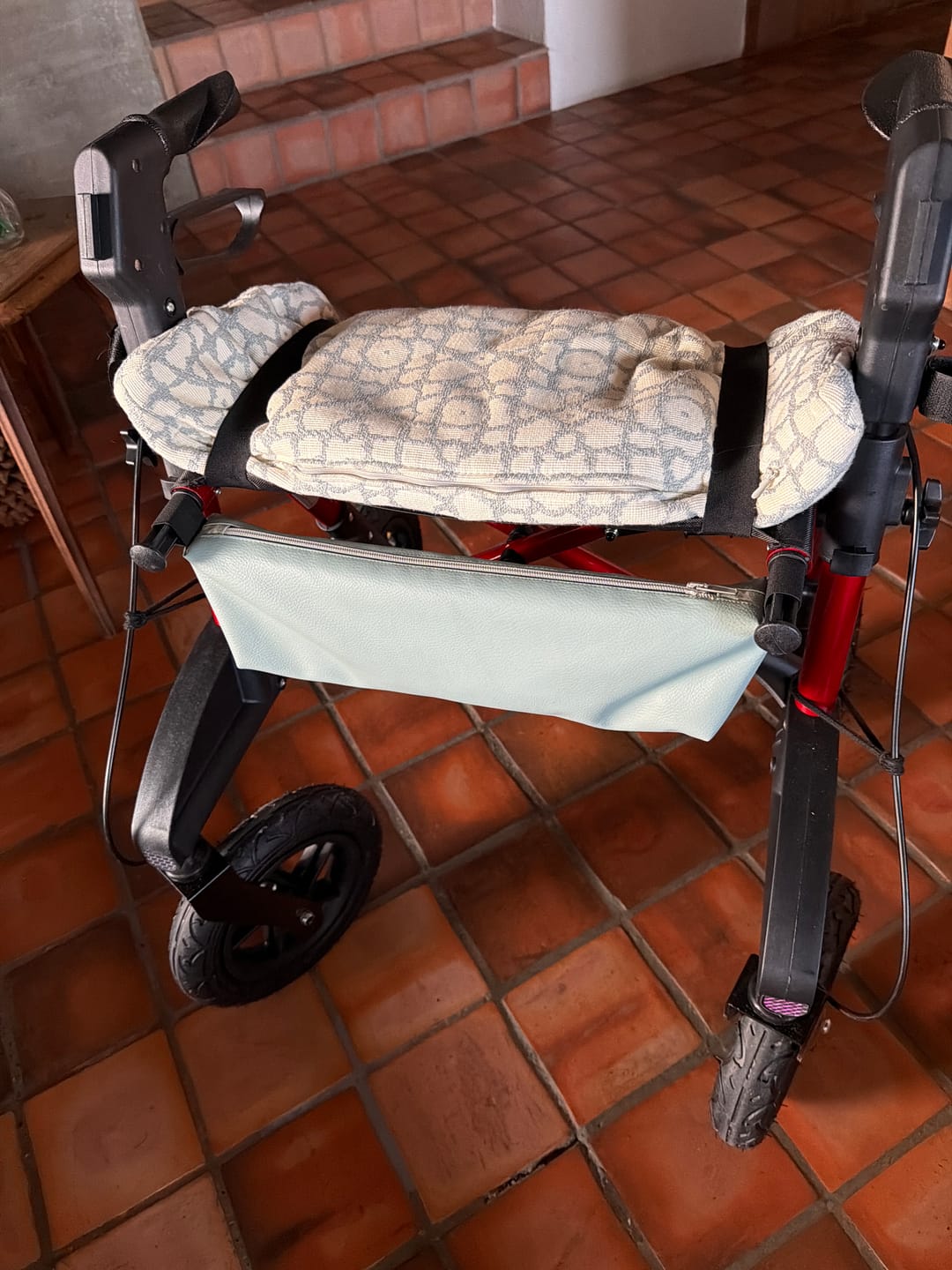Customer photo review of Outdoor-Rollator Tabas (EXTRA LEICHT - 8,65 kg)