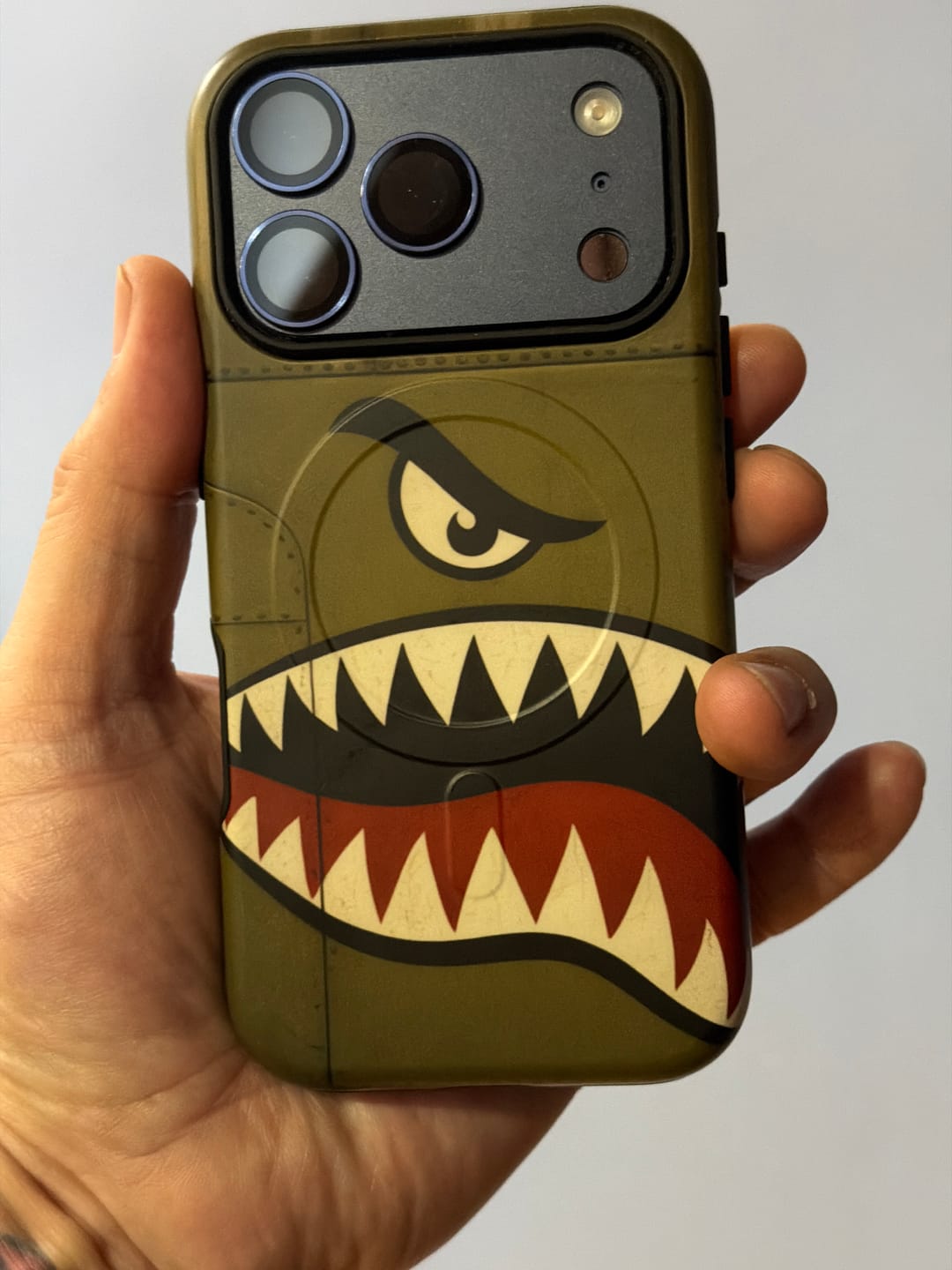 Customer photo review of Warhawk Tough Magnetic iPhone Case