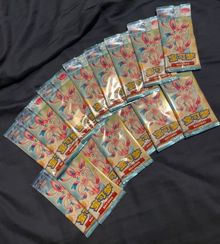 Customer photo review of Pokemon Gem Pack Vol 2 Booster Box [S-Chinese]