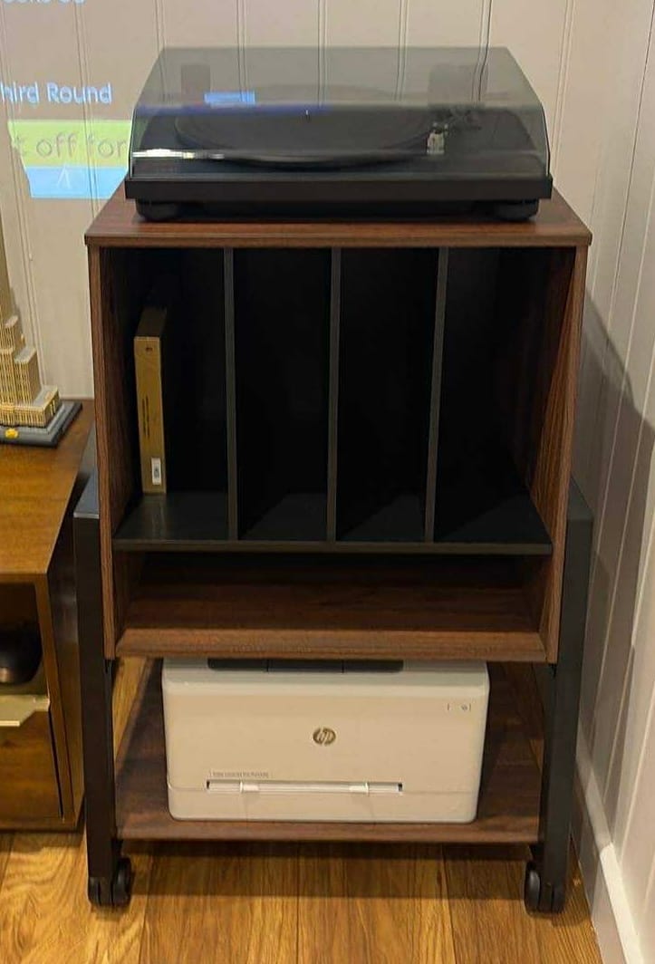 Customer photo review of Eiffel RS05 Record Player Stand