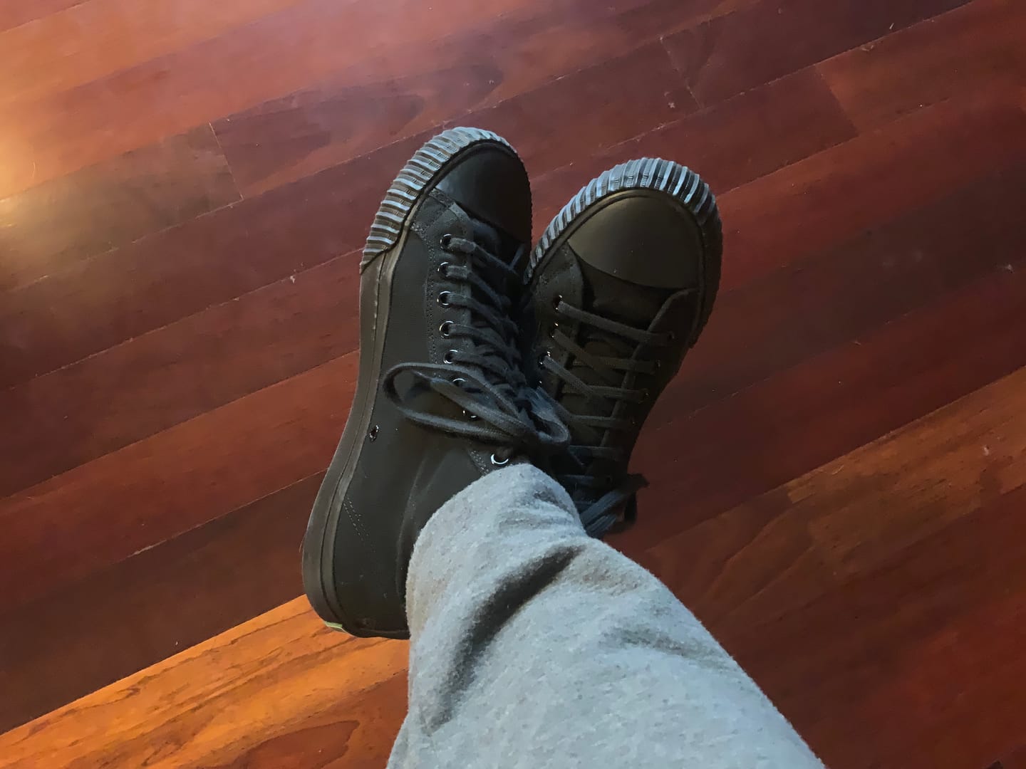 Customer photo review of 1993 Center High-Top Black