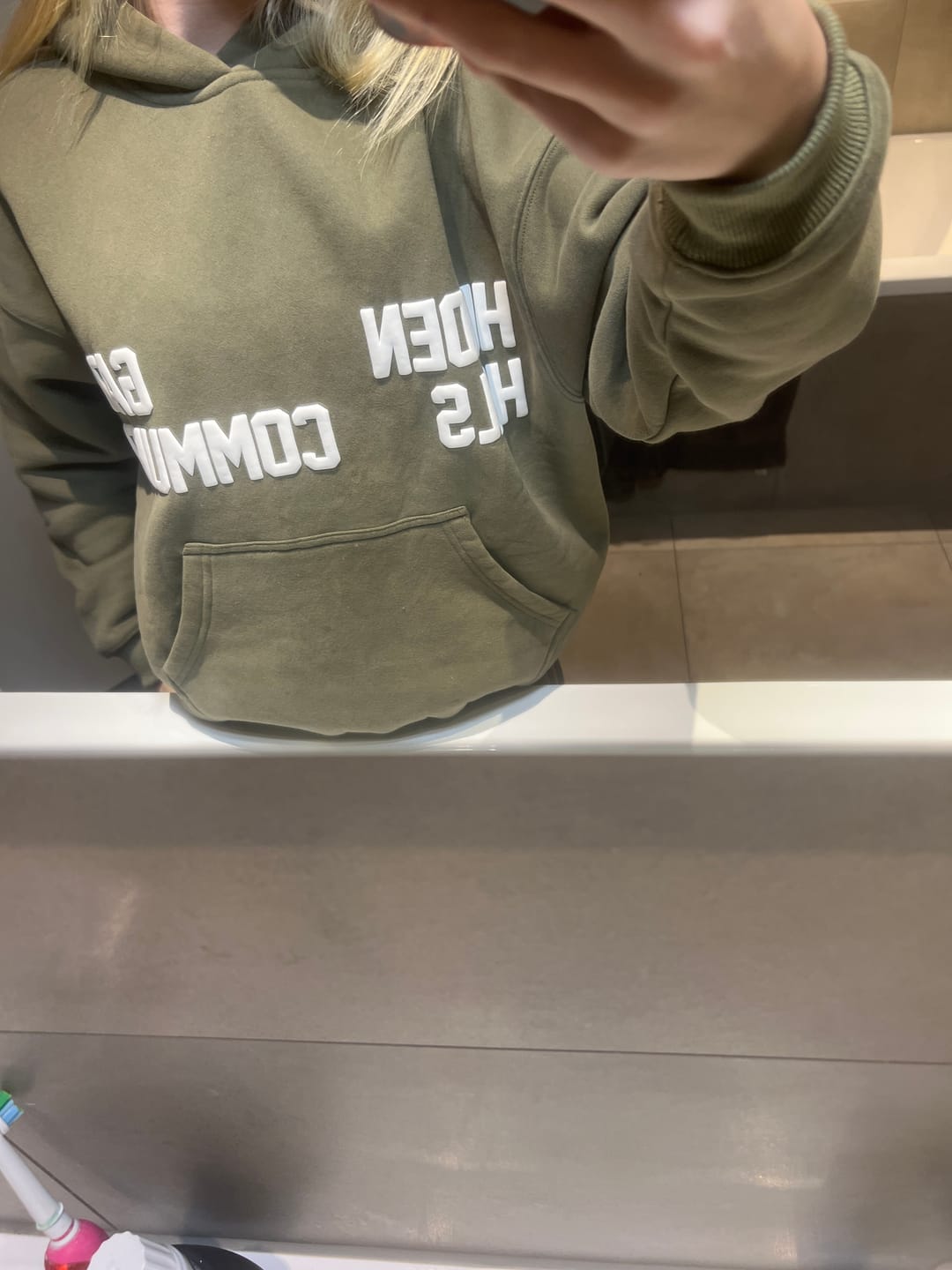 Customer photo review of GATED COMMUNITY CUFFED SWEATPANTS SAGE